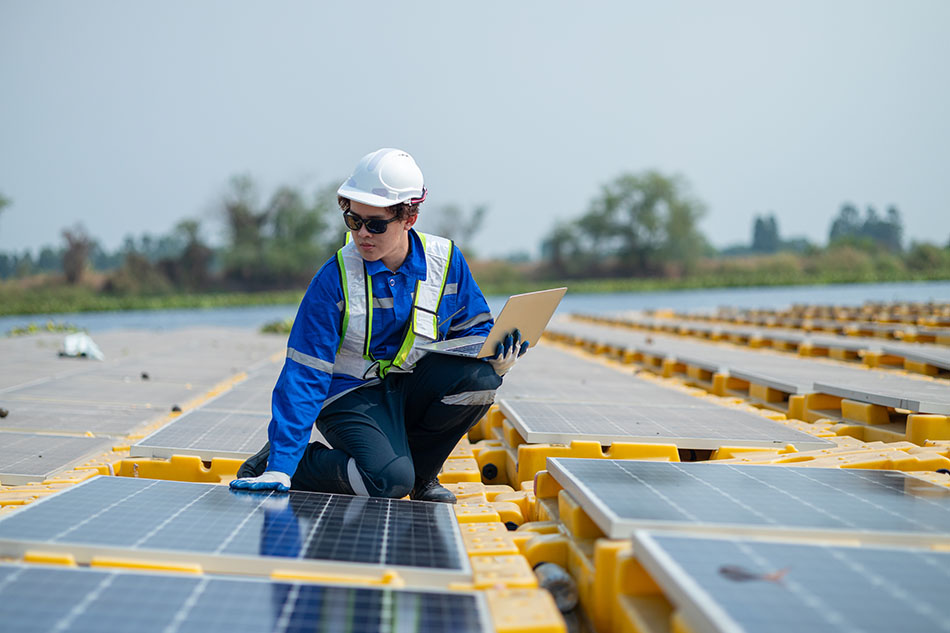 Instalación de Paneles Fotovoltaicos para Empresas y Particulares Amposta_3