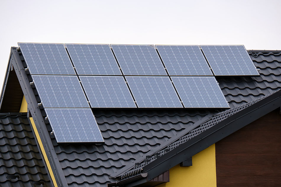 Instalación de Paneles Fotovoltaicos para Empresas y Particulares en La Sénia (Cenia)_2