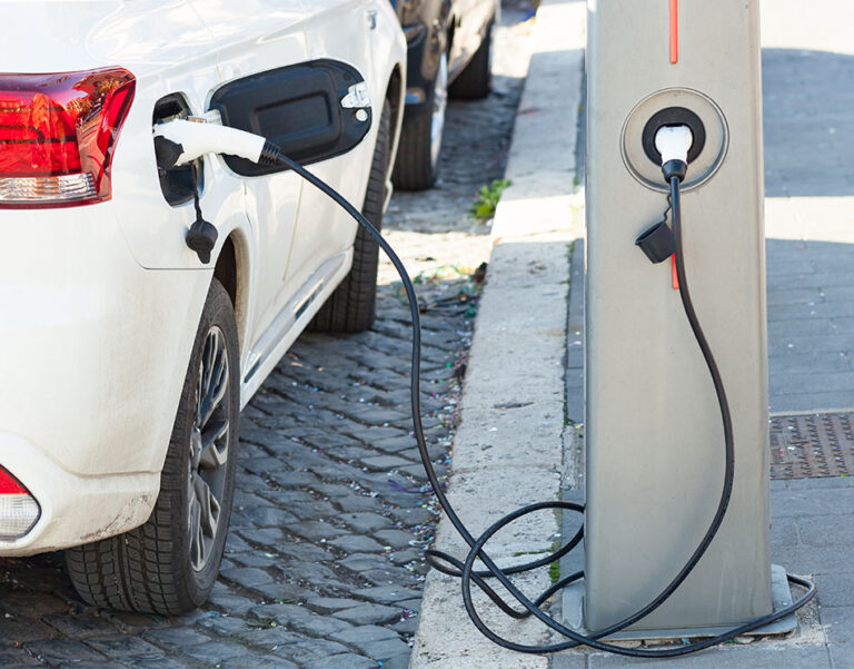 Instalación de Puntos de Recarga para Vehículos Eléctricos en Vall d'Alba_2